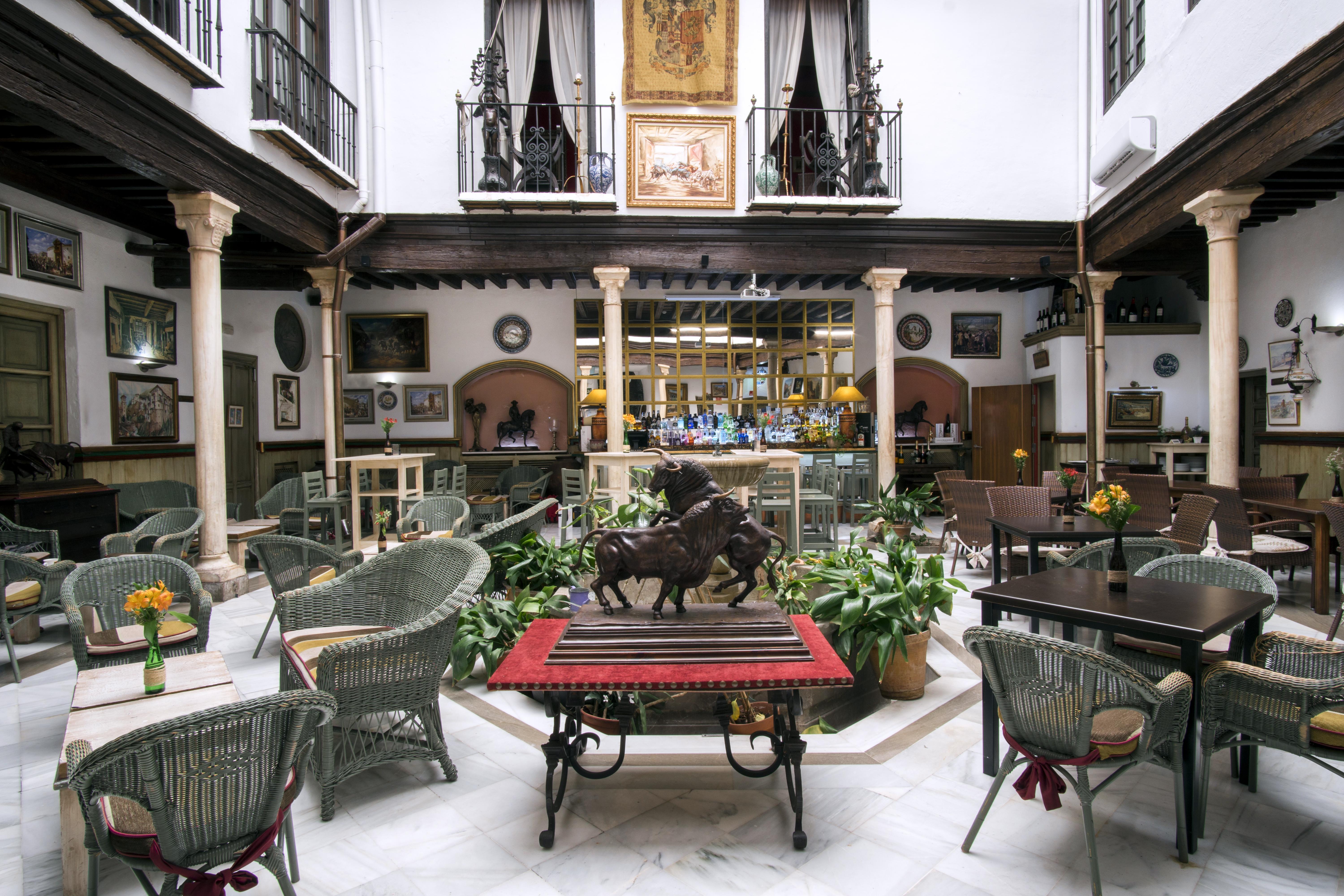 ホテル カサ パラシオ ピラール デル トロ グラナダ エクステリア 写真